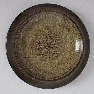 glazed stoneware saucer
